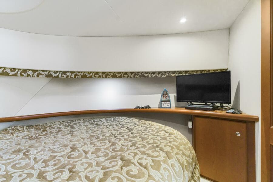 2005 Silverton 34 Convertible