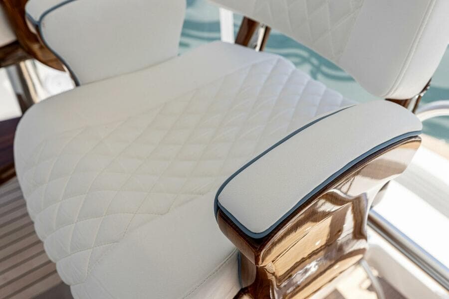 2026 Viking 82 Convertible- TEAM HARVEY I- Helm