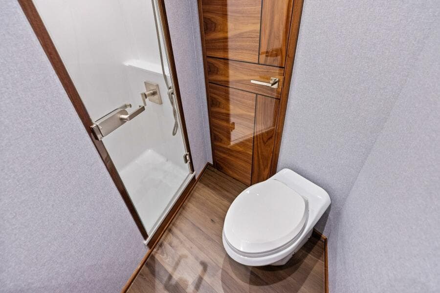 2026 Viking 82 Convertible- TEAM HARVEY I- Forward Stateroom Head