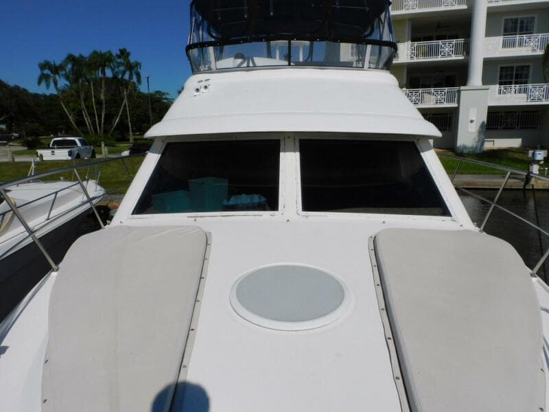 2003 Cruisers Yachts 3750 Motoryacht