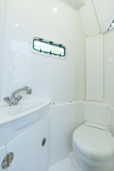 2025 Everglades 375 Center Console