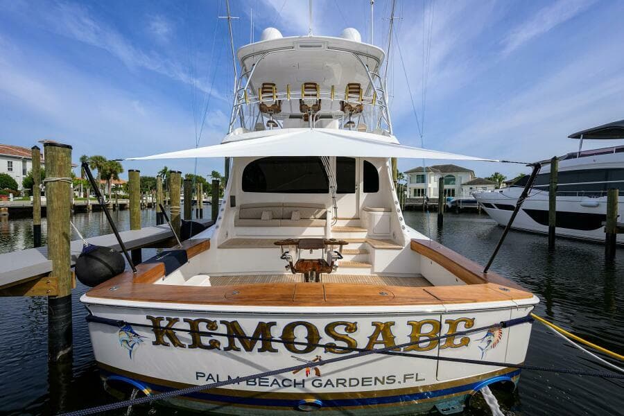 Viking 80 - KEMOSABE - Transom