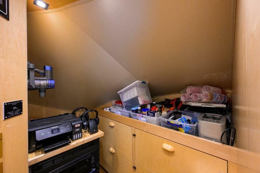 Viking 80 - KEMOSABE - Pantry