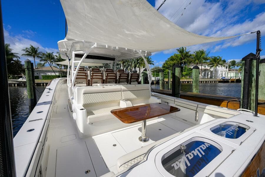 Valhalla 55 - LITTLE KEMOSABE - Cockpit