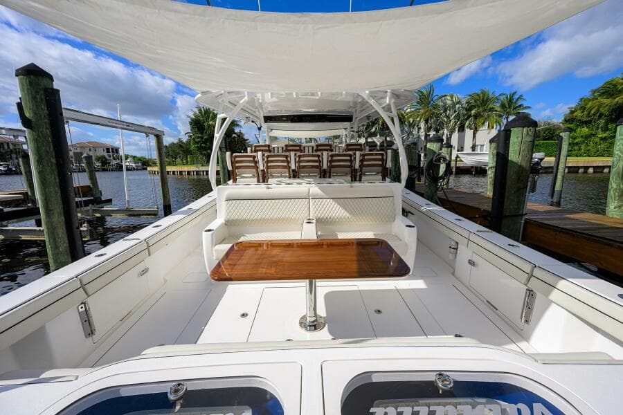 Valhalla 55 - LITTLE KEMOSABE - Cockpit