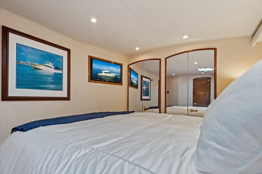 2006 Viking 56 Convertible SUMMER SALT