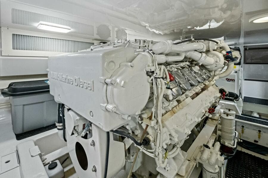 2006 Viking 56 Convertible SUMMER SALT