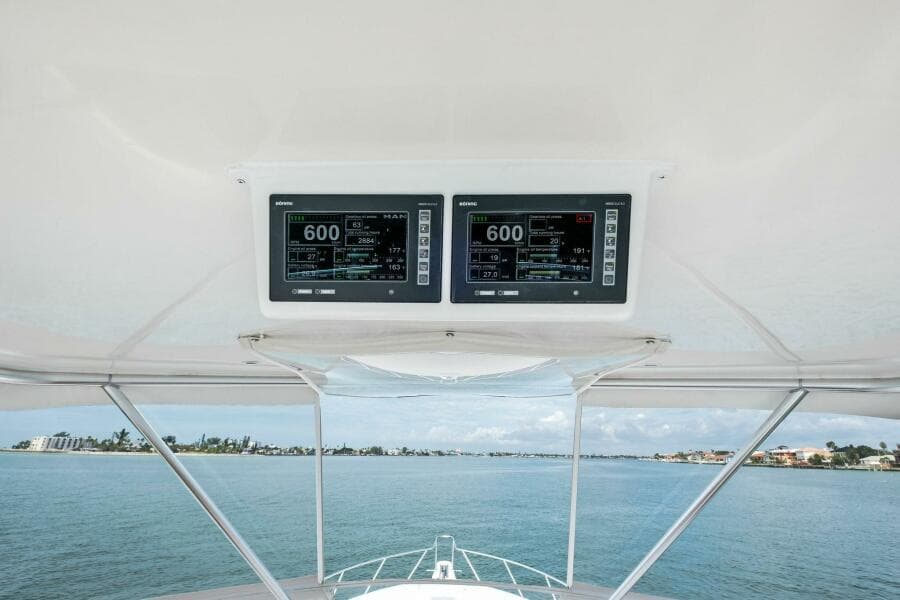 2006 Viking 56 Convertible SUMMER SALT