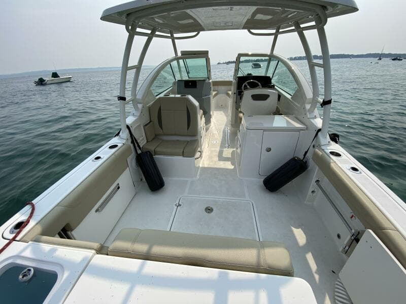 2021 Pursuit 266 Dual Console