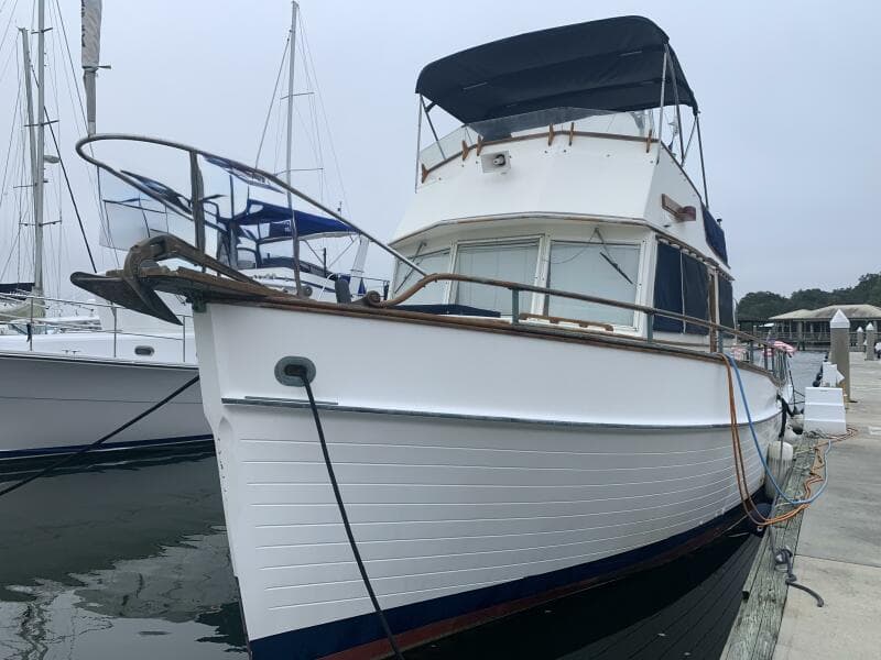 Exterior Port Bow