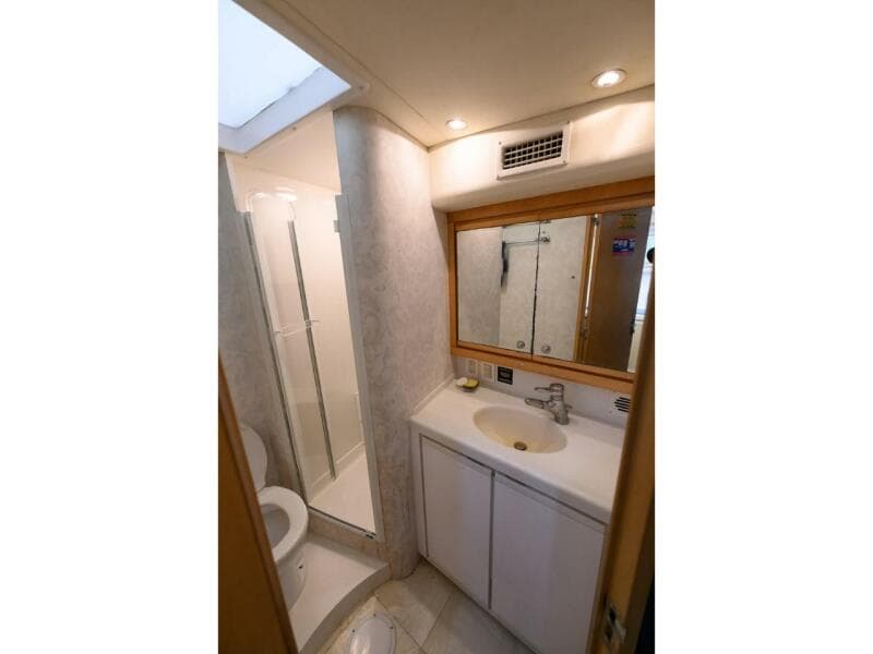 1998 Bertram 36 Moppie