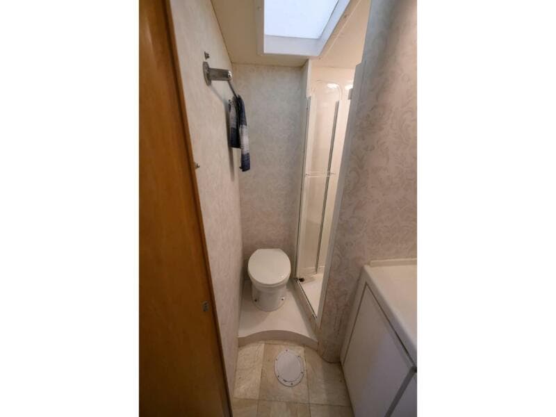 1998 Bertram 36 Moppie