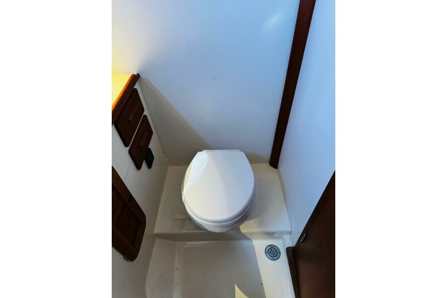 2012 Hinckley Picnic Boat MKIII