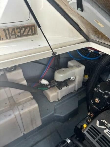 2000 Sea Ray 270 Sundancer