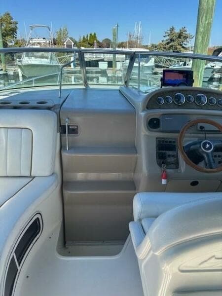 2000 Sea Ray 270 Sundancer