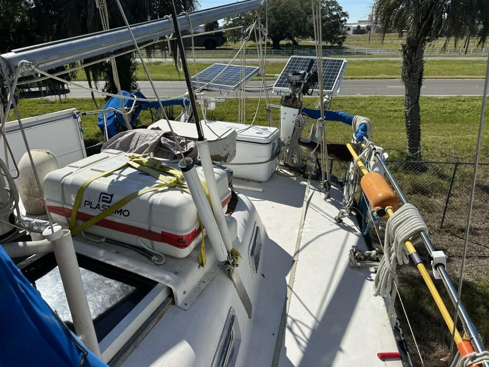 1979 Hughes 3910 - Photo 22