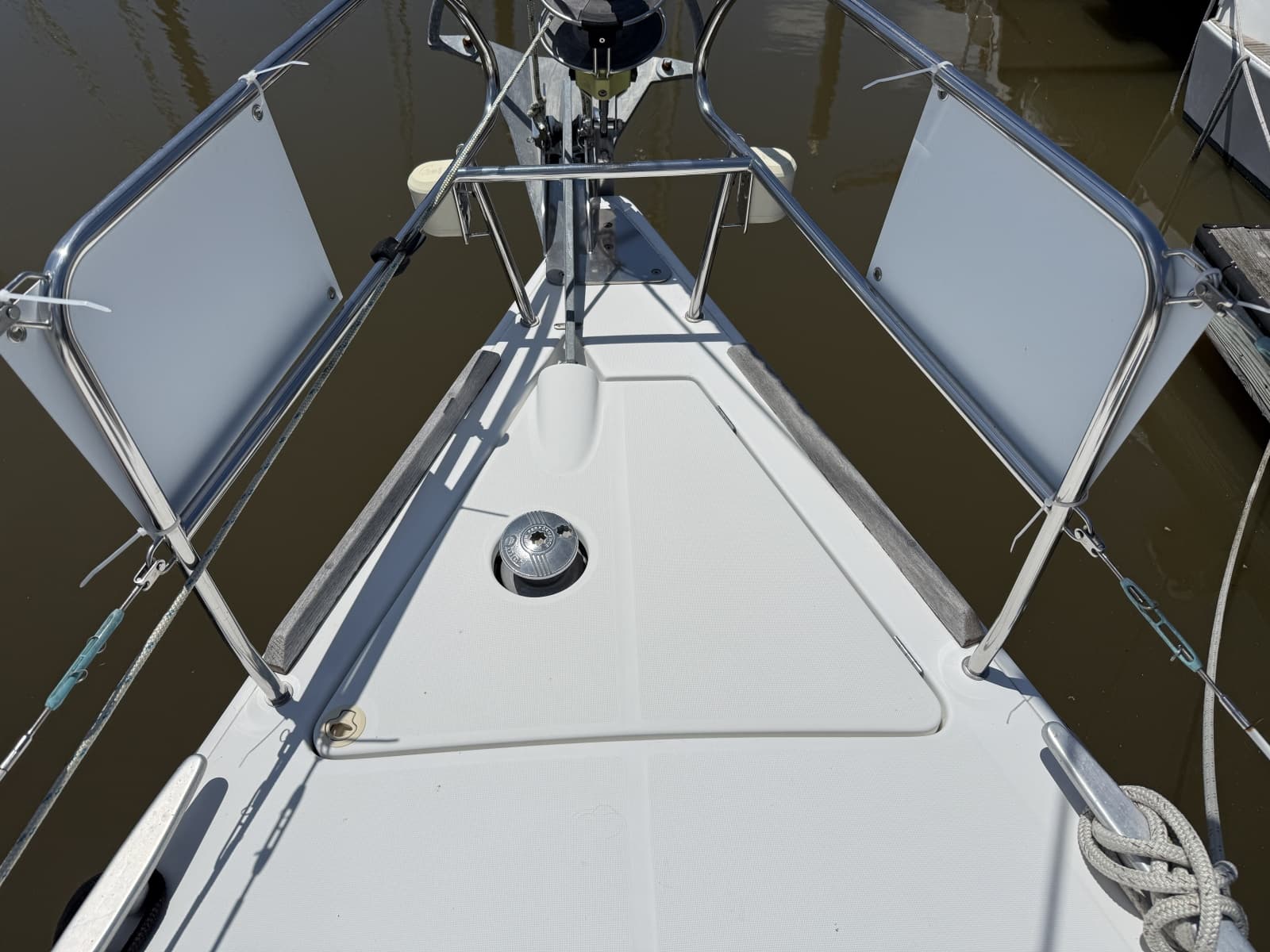 2008 Beneteau Oceanis 43 - Photo 12
