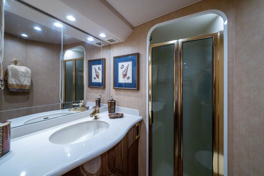 Viking 52 QUALIFIER - Master Head