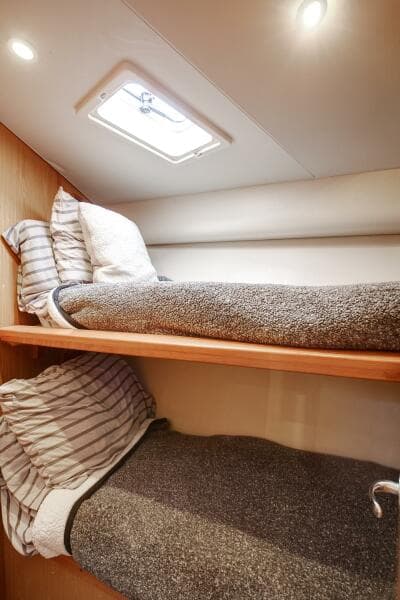 2007 Luhrs 36 Convertible