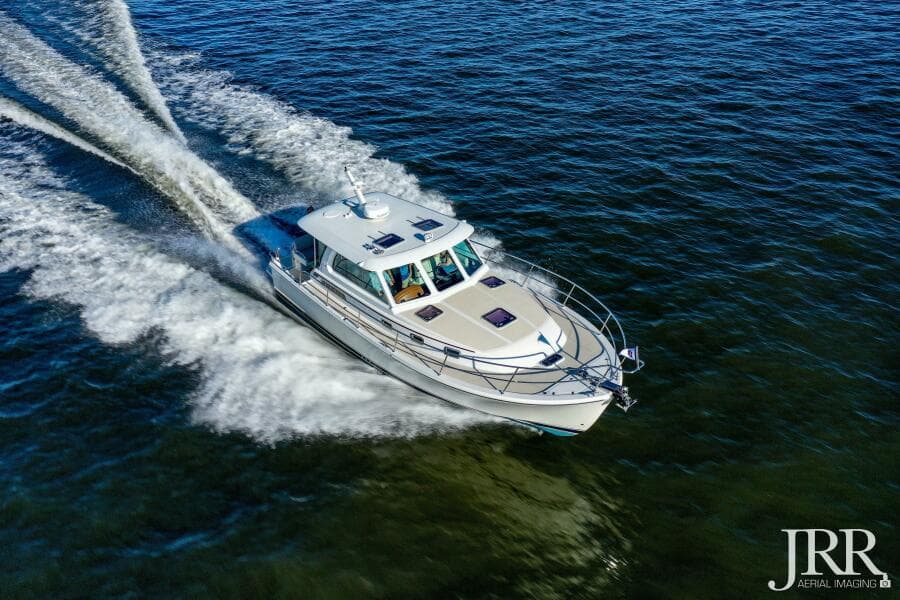 2019 Sabre 38 Salon Express