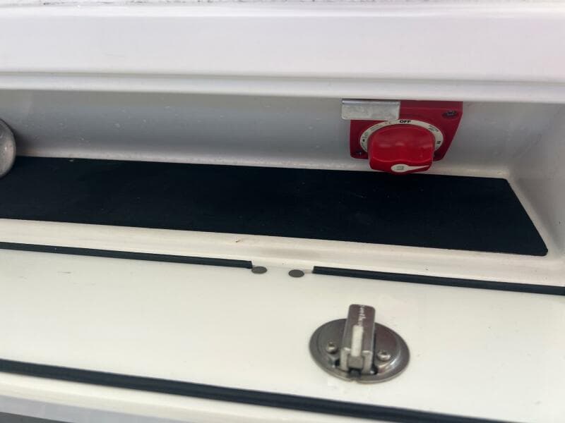 2021 Sportsman 232 Platinum Center Console