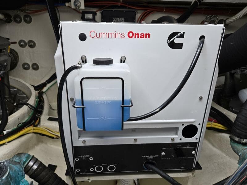 2017 Sabre 48 Flybridge