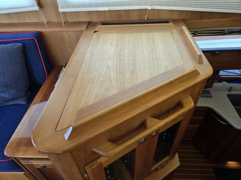 2017 Sabre 48 Flybridge