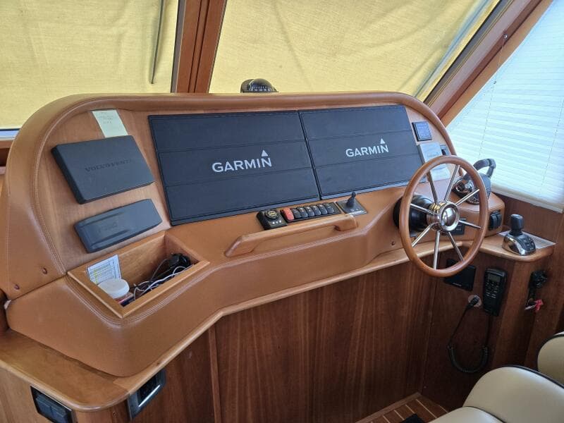 2017 Sabre 48 Flybridge