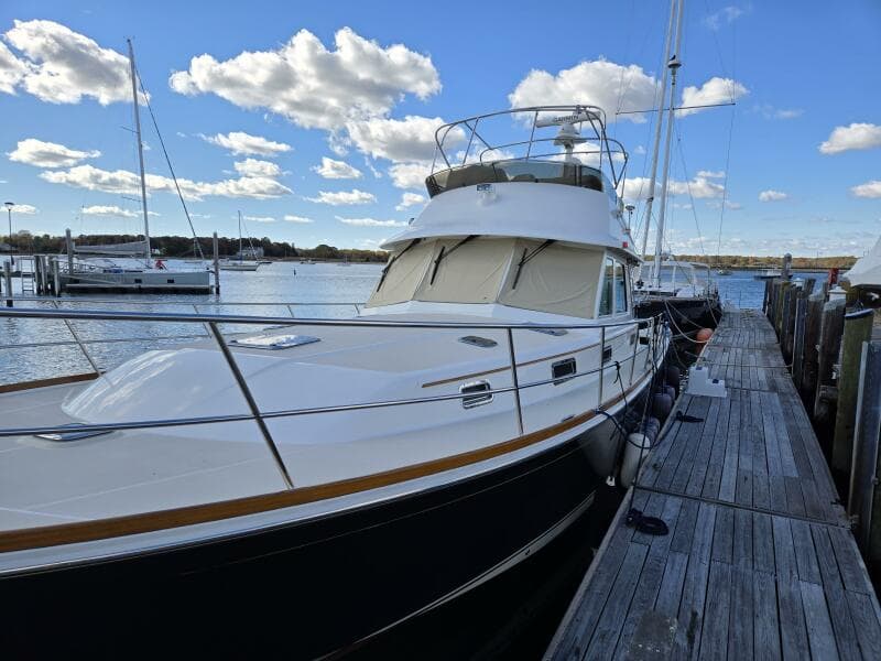 2017 Sabre 48 Flybridge