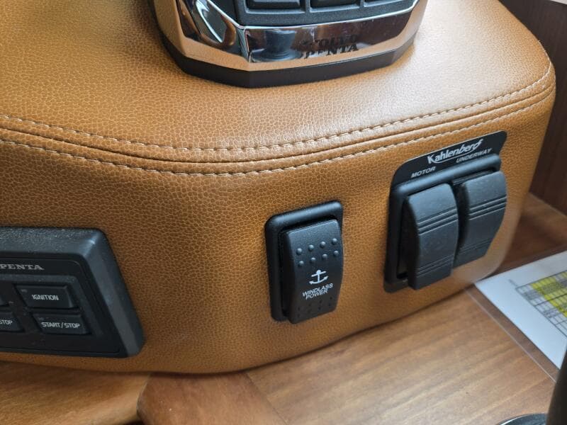 2017 Sabre 48 Flybridge