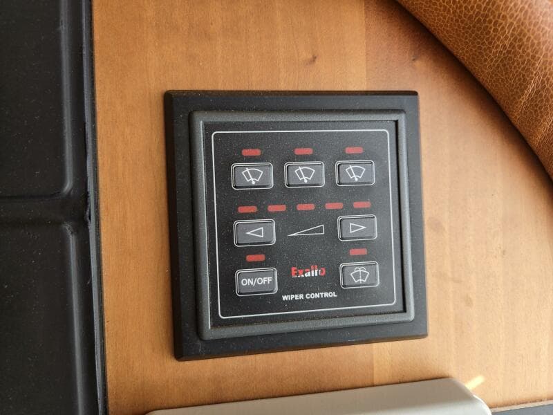 2017 Sabre 48 Flybridge