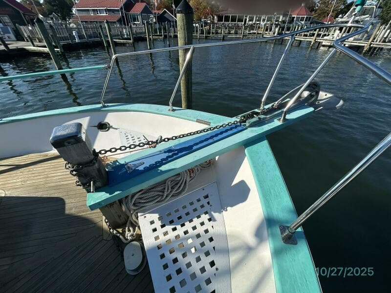 38' Marine Trader anchor2