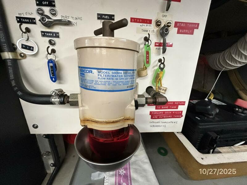 38' Marine Trader Racor fuel filter