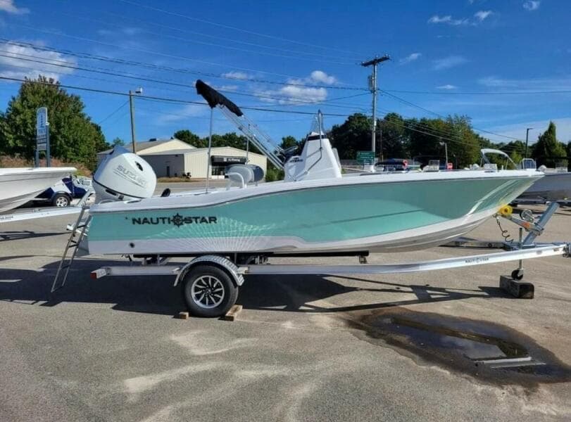 2025 NauticStar 191 Hybrid