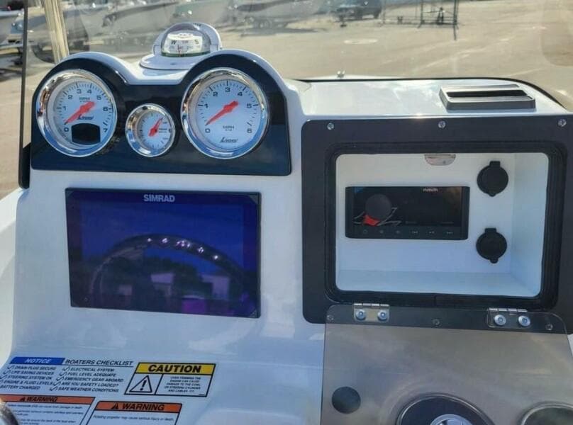 2025 NauticStar 191 Hybrid