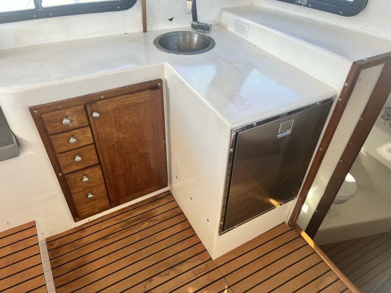 2008 Glenn Young 32 Skiff - Galley