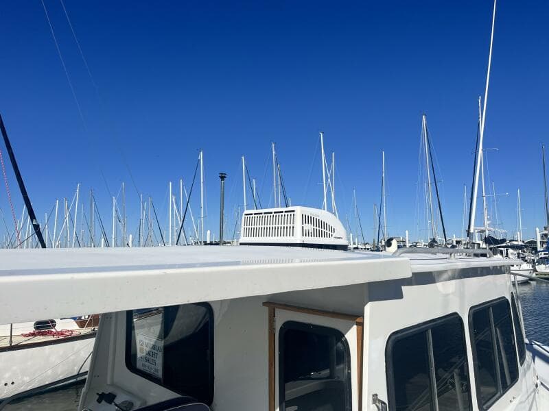 2008 Glenn Young 32 Skiff - Hardtop