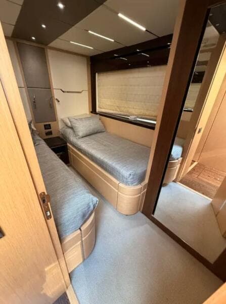 2017 Sunseeker 68 Predator