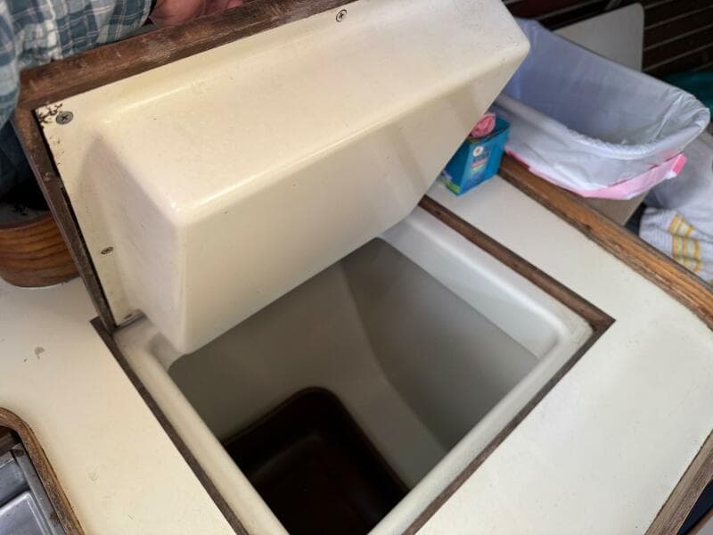 1986 Alsberg Brothers Express 37