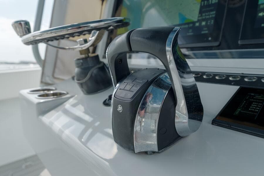 Freeman 42 42LR Double Tap- Helm