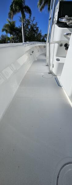 2007 SeaCraft SC32 Master Angler