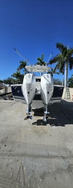 2007 SeaCraft SC32 Master Angler