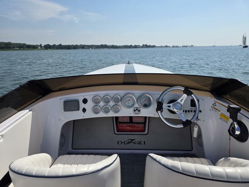 2018 Donzi 