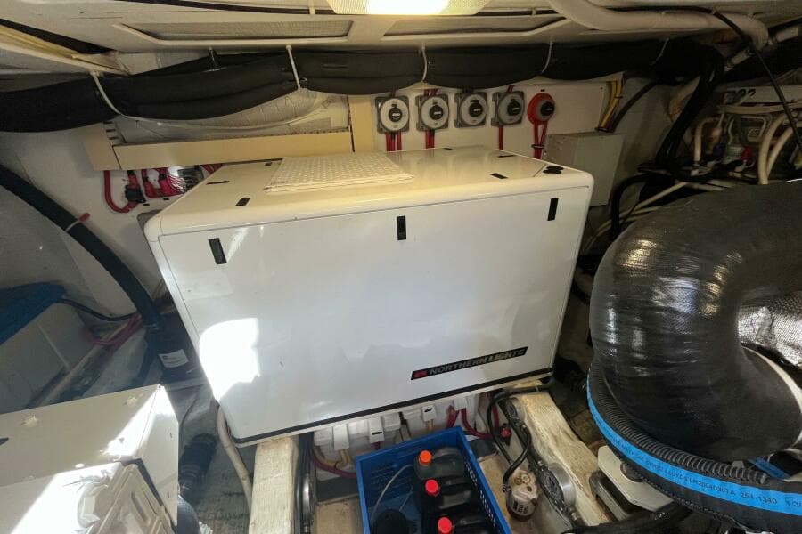 2004 Sabre 42 Hardtop Express