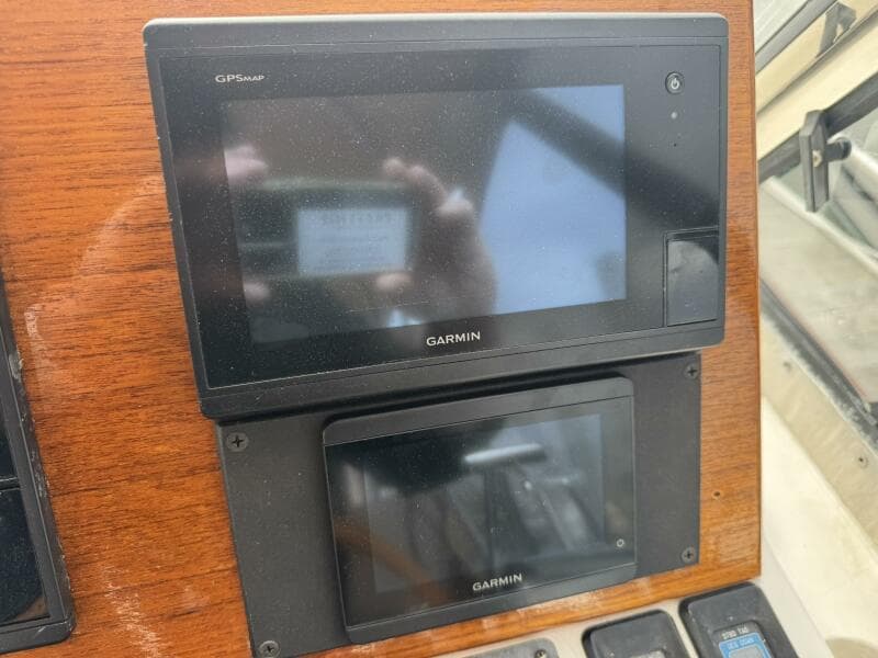 2001 Legacy Yachts Express