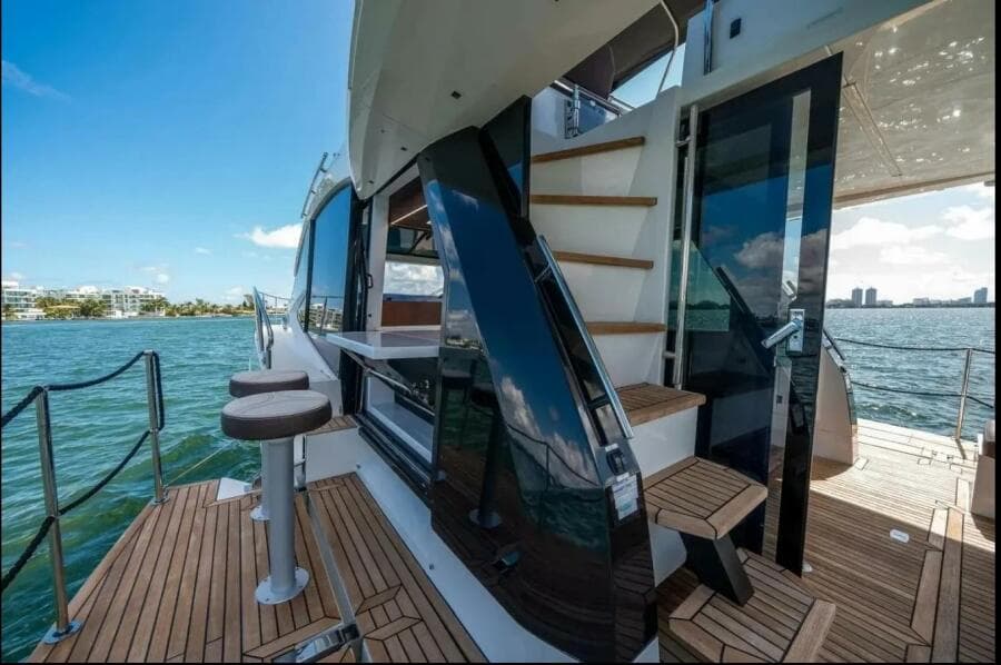 2022 Galeon 470 Sky