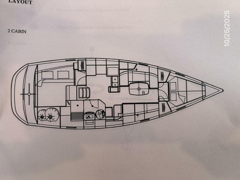 37' Beneteau layout
