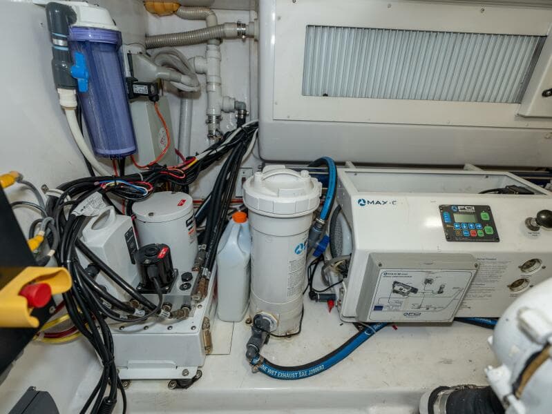 2009 Viking 50 Convertible