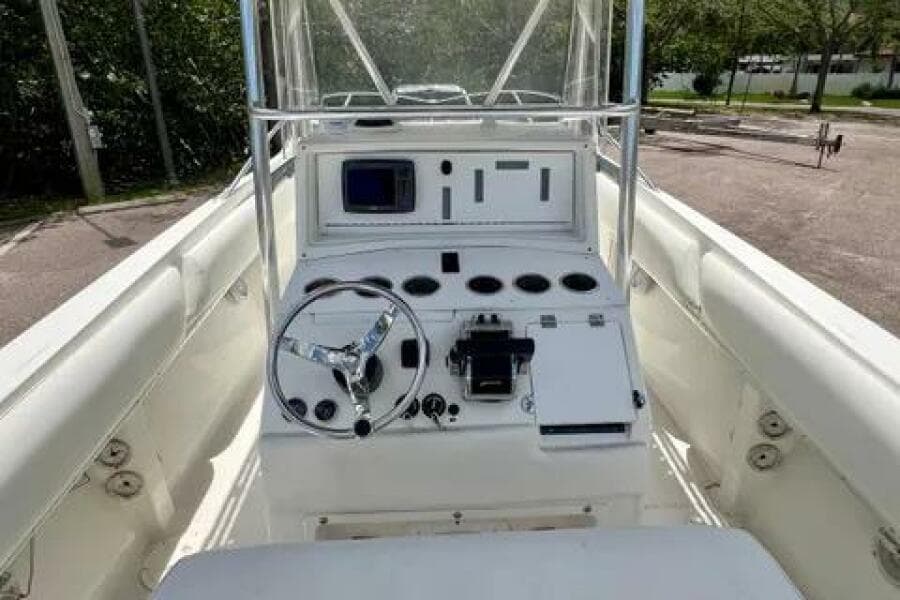 1994 Fountain 31 Center Console
