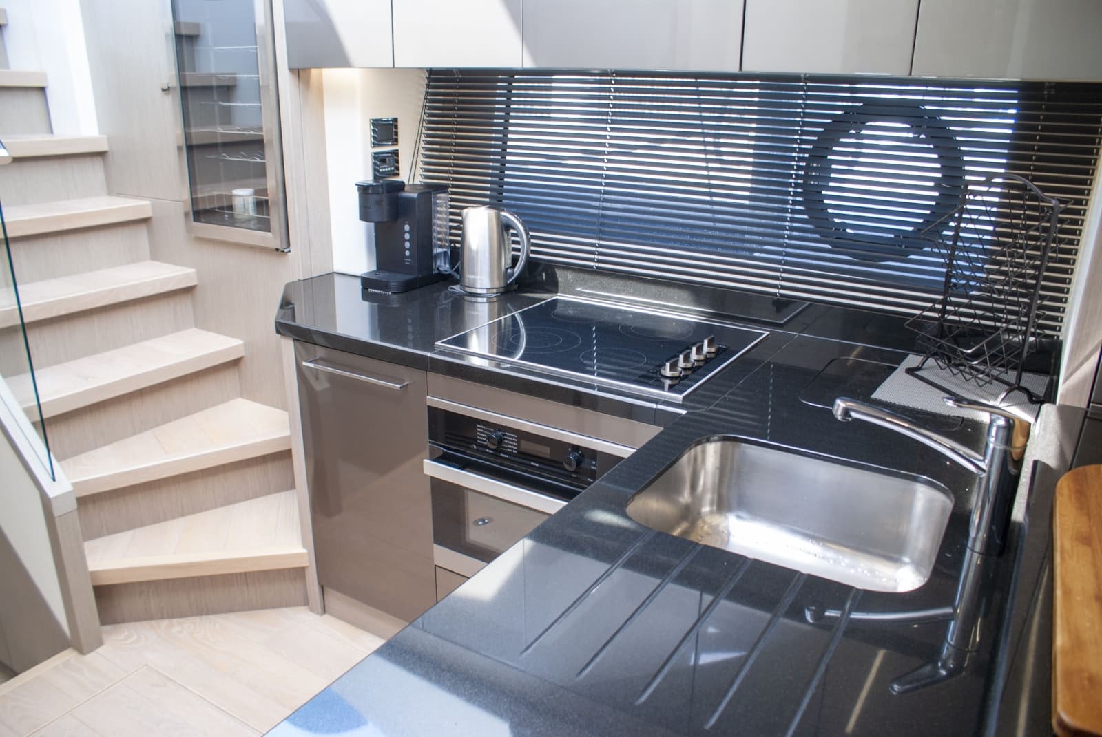 2020 Sunseeker 74 Sport Yacht - Photo 61